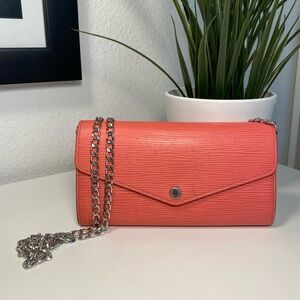 Louis Vuitton Rare Color Coral Epi Leather Sarah Wallet